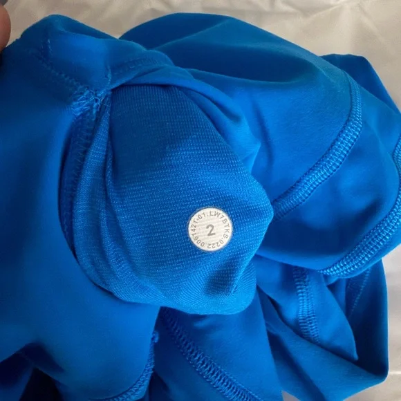 Lululemon Align High Rise Bike Short 8” - Picture 2 of 3